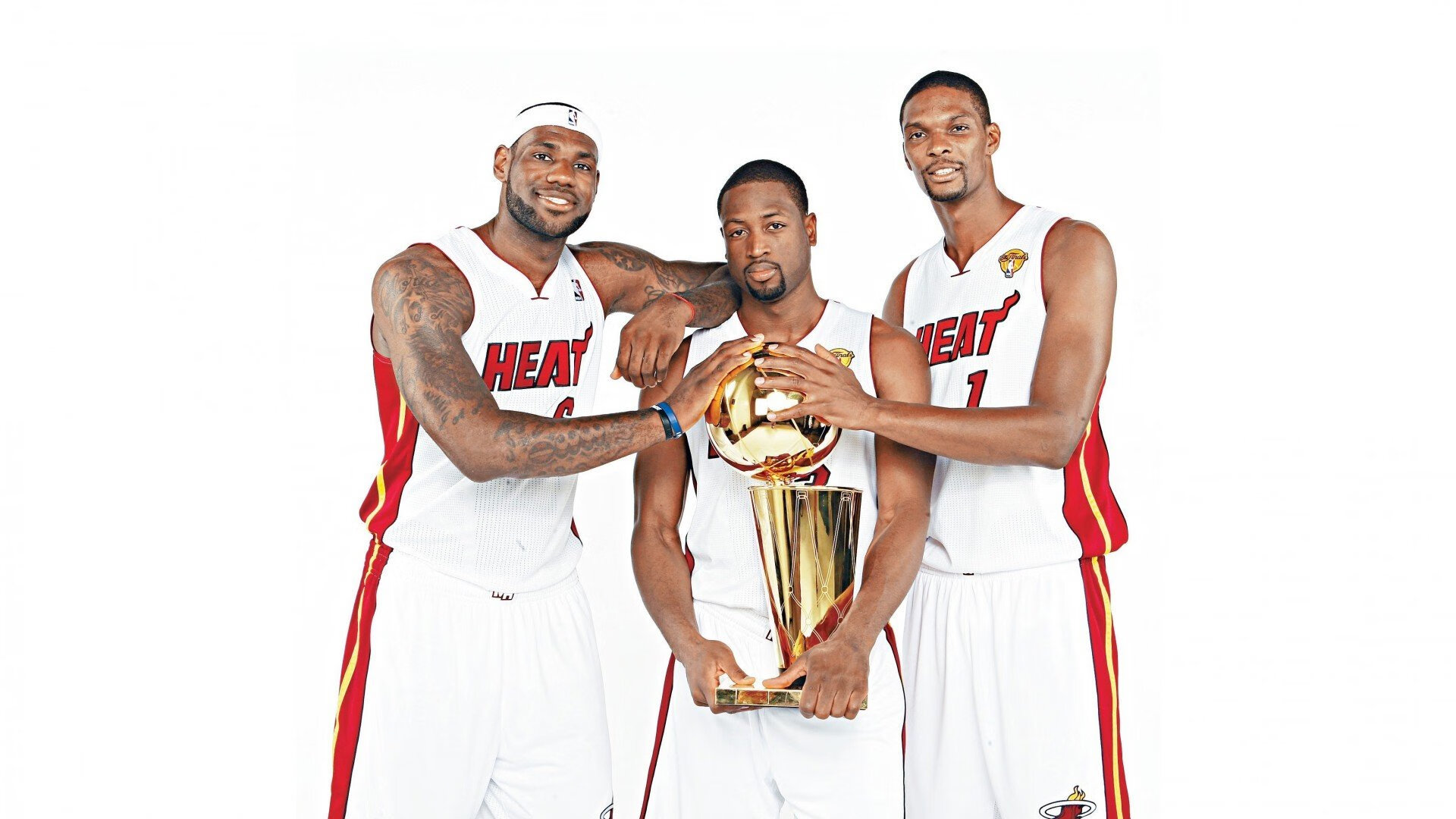 独行侠血拼雷霆，拉文压力下完成爆发，一场定义赛季的孤胆英雄之战