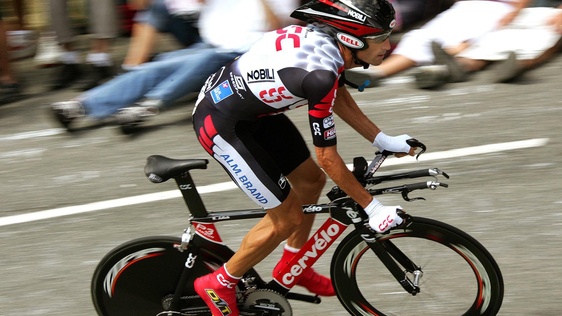 奥运周期关键战之夜，贝恩点燃赛场